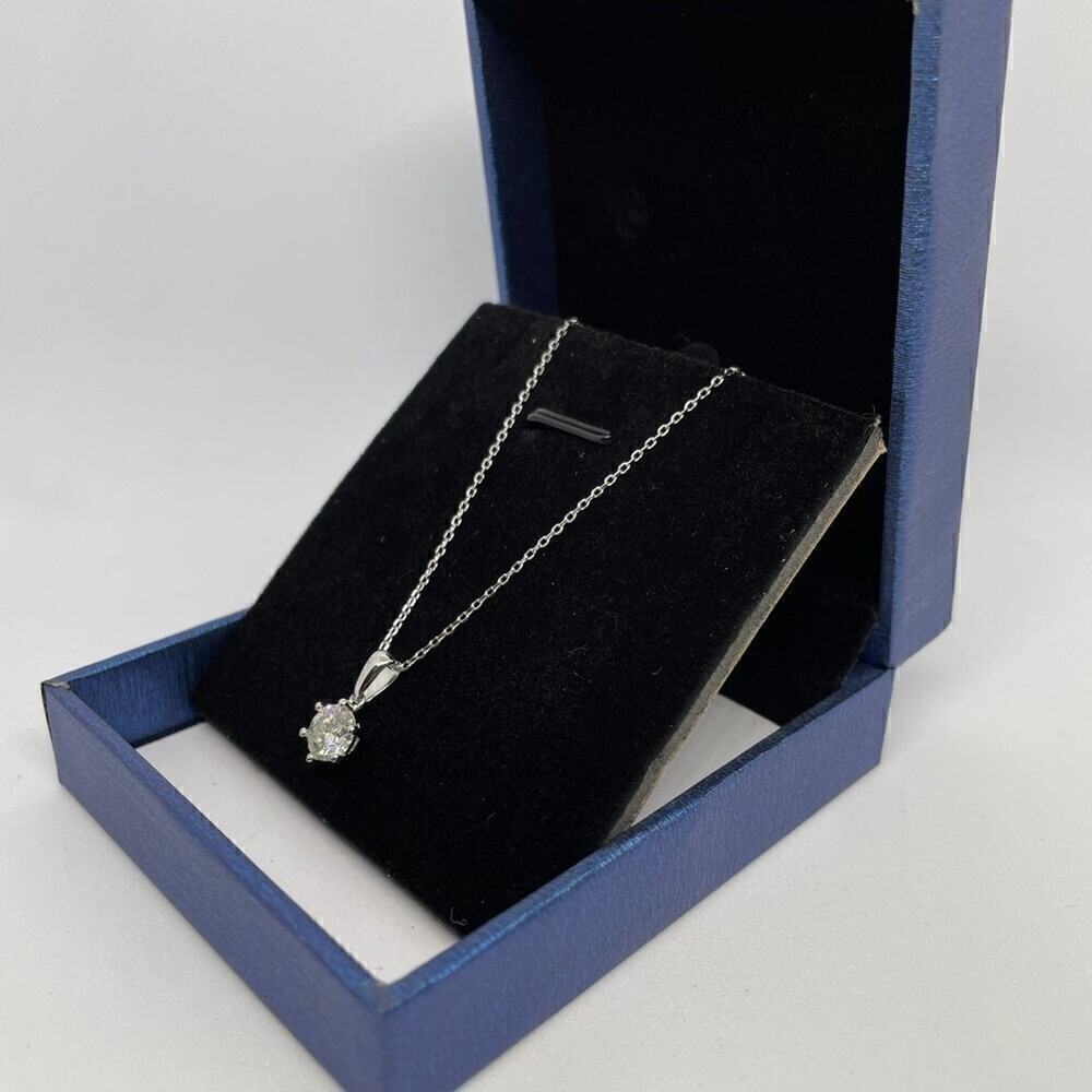 Moissanite Diamond Necklace 2 Carat Pendant Fine Jewelry 925 18k White Gold - Picture 4 of 9